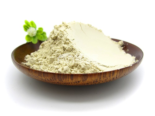 三七粉祛斑用法：做面膜